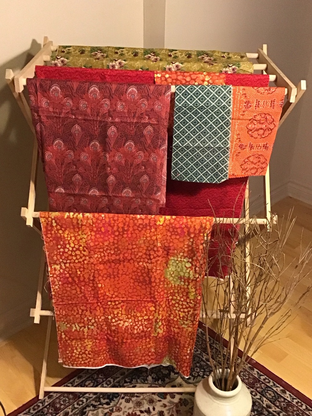 ♥️5/25$ assorted fabric remnants